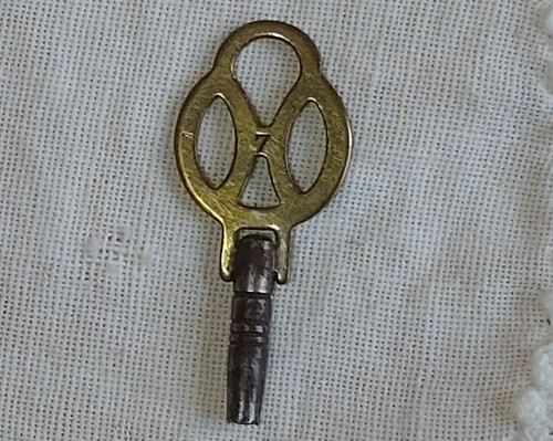 Alter taschenuhrschlüssel - alter,