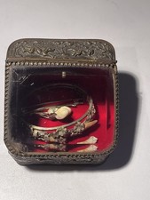 Konvolut, Armreif, Brosche und