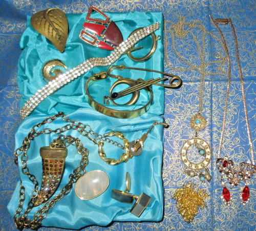 Goldfarbenes antik vintage - antik,